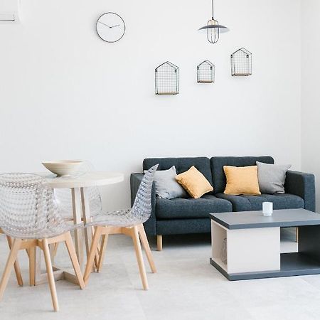 Apartmani Toma Pakostane Luaran gambar